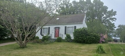 Building Photo - 2315 W 37th St