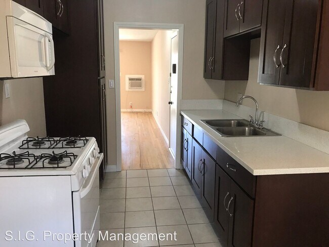 Foto del edificio - 2304 W Oak St