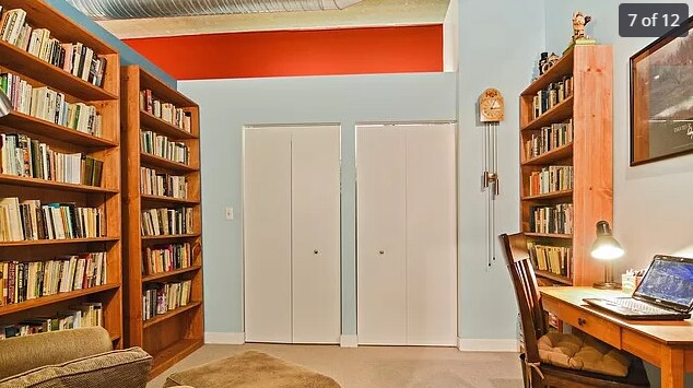 Foto del edificio - 811 W 15th Pl