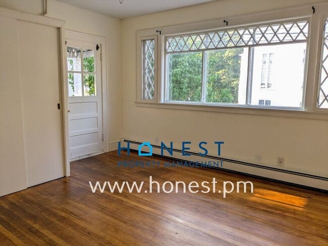 Foto del edificio - 1168 Washington St