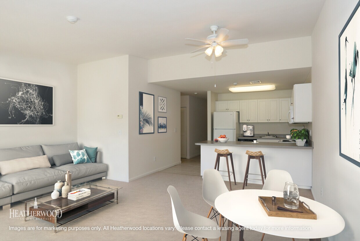 Mirror Pond Apartments Moriches, NY