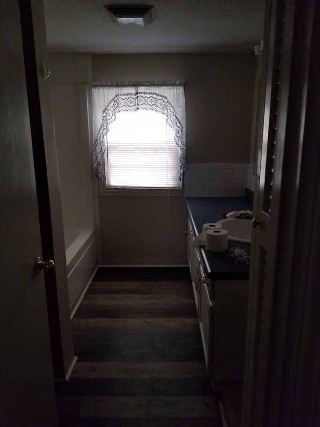 Foto del edificio - 2213 Jefferson St