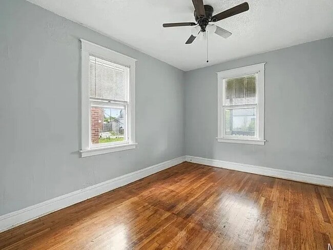 Building Photo - 5756 Floy Ave