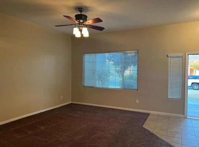 Building Photo - SW Beautiful Home for Rent