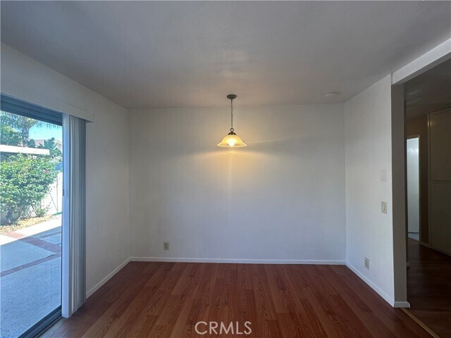 Building Photo - 165 Briarwood