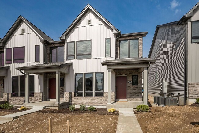 Foto del edificio - Brand New Construction, 3 bed, 2.5 Bath Townhome