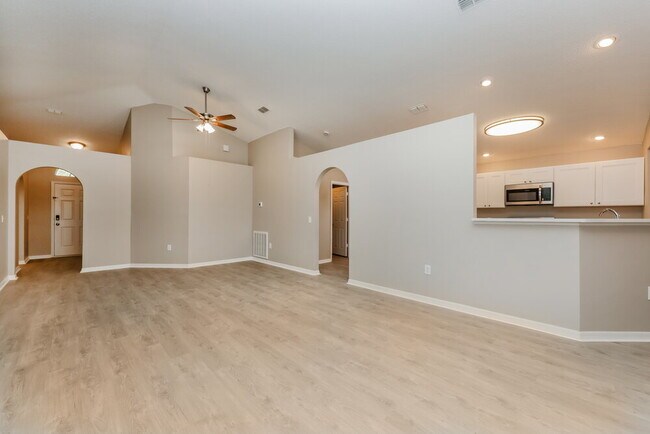 Foto del edificio - 1507 Alhambra Crest Dr