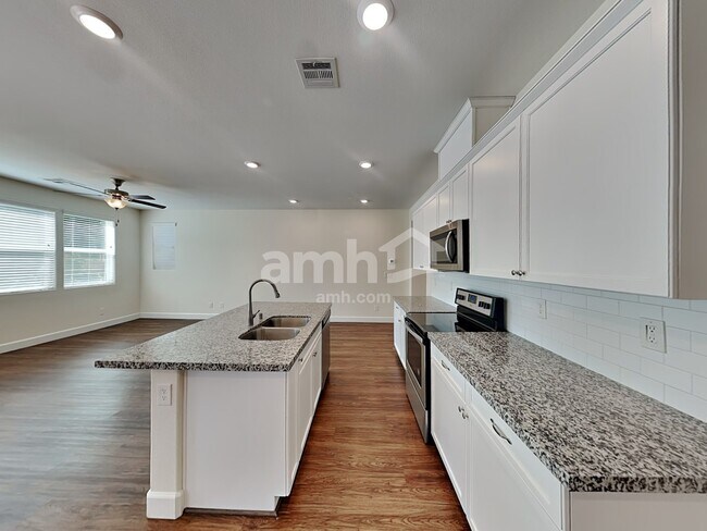 Foto del edificio - 9259 Baylee Bay Ct