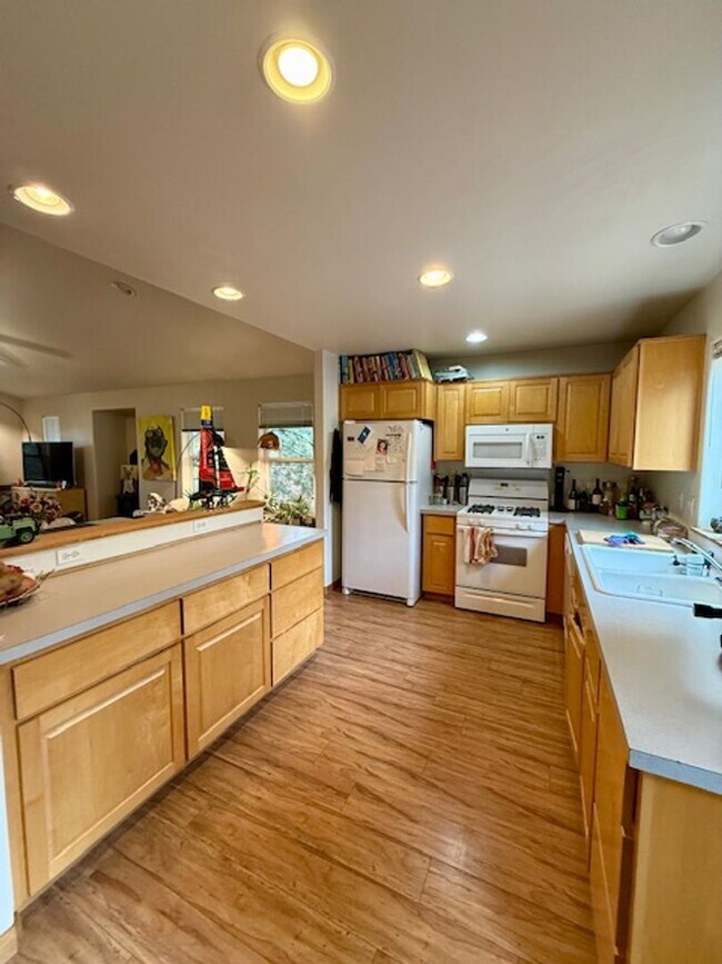 Foto del edificio - **Charming Single-level 3 Bedroom, 2 Bath ...