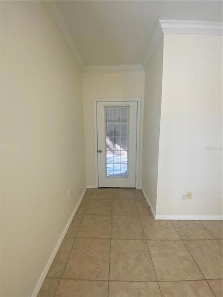 Building Photo - 16415 Enclave Village Dr