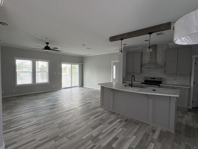 Building Photo - 19419 Tarpon Woods Ct