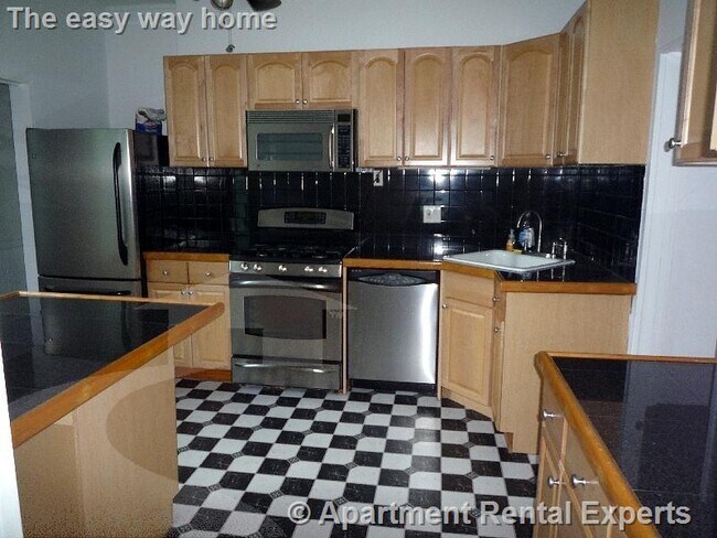 Foto del edificio - 182 Thorndike St