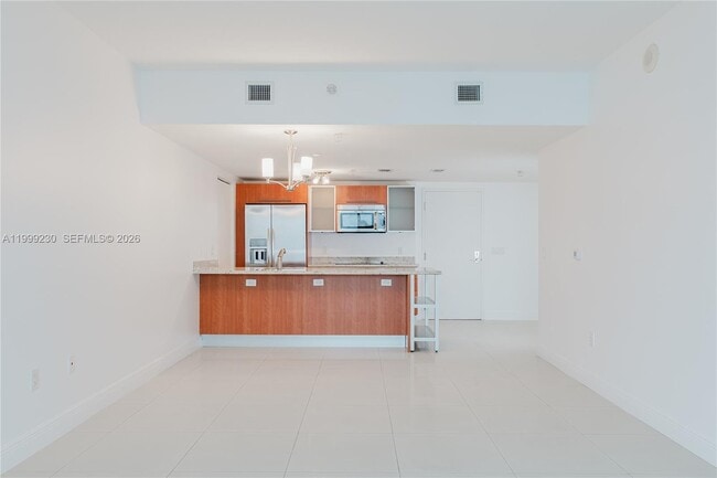 Foto del edificio - 185 SW 7th St