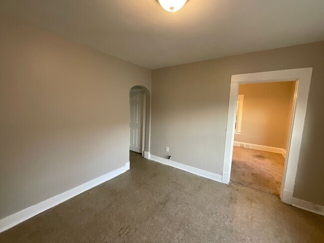 Foto del edificio - 2070 Lark St