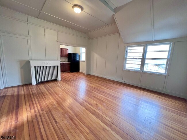 Foto del edificio - 81 Monroe Pl