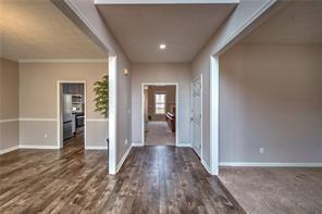 Foto del edificio - 2234 Oak Falls Ln