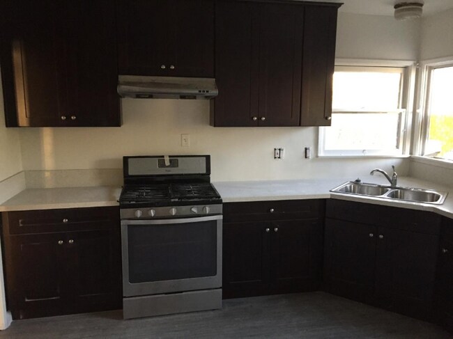 Foto del edificio - 515 N Nicholson Ave