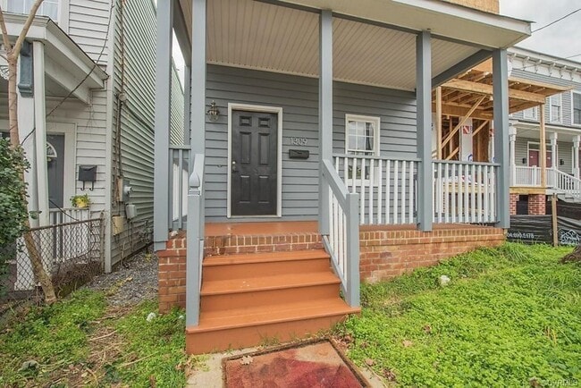 Building Photo - Newly Renovated 4 Bedroom | 4 Bath With Private Parking | Upper and Lower Covered Porches!