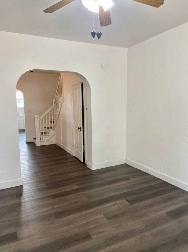 Foto del edificio - 50 Central Ave