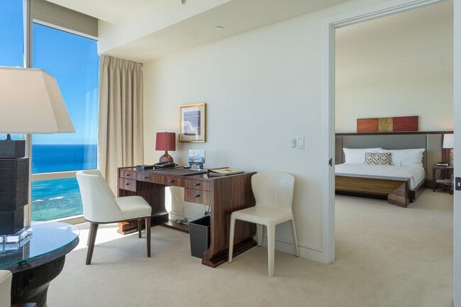 Foto del edificio - 3-Bedroom, 3.5-Bathroom Condo at Ka La'i Waikiki Beach (Formerly Trump Tower Waikiki)