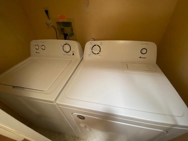 Building Photo - 2008 Castillo Dr SW