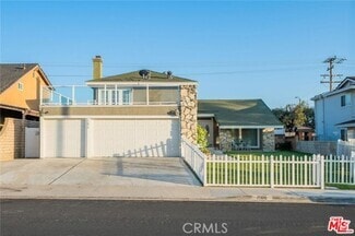 Building Photo - 15616 Rosehaven Ln
