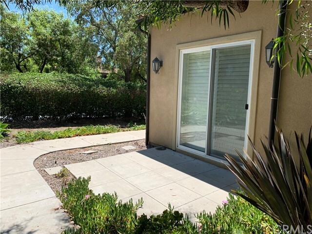 Building Photo - 61 Paseo Verde
