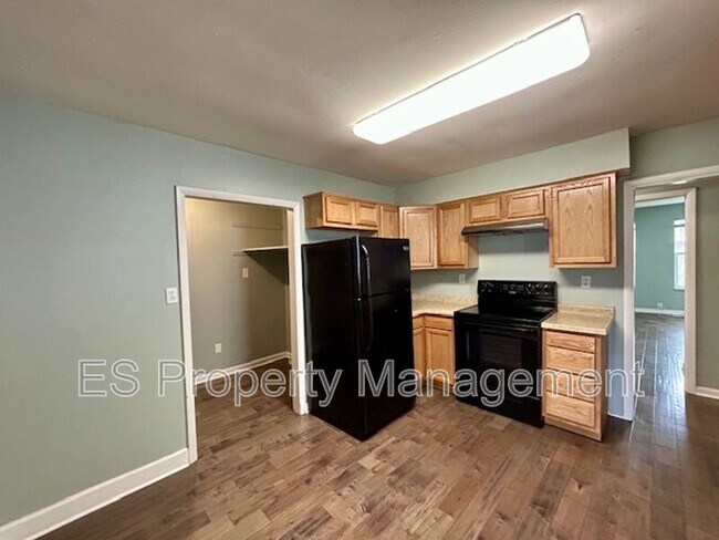 Foto del edificio - 2354-2356 Shelby St