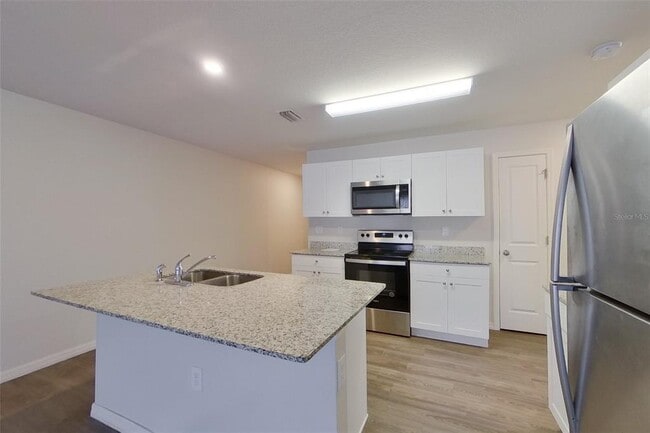 Building Photo - 18318 Gibraltar Ln