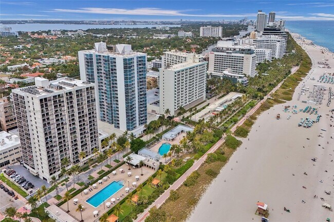 Building Photo - 2655 Collins Ave