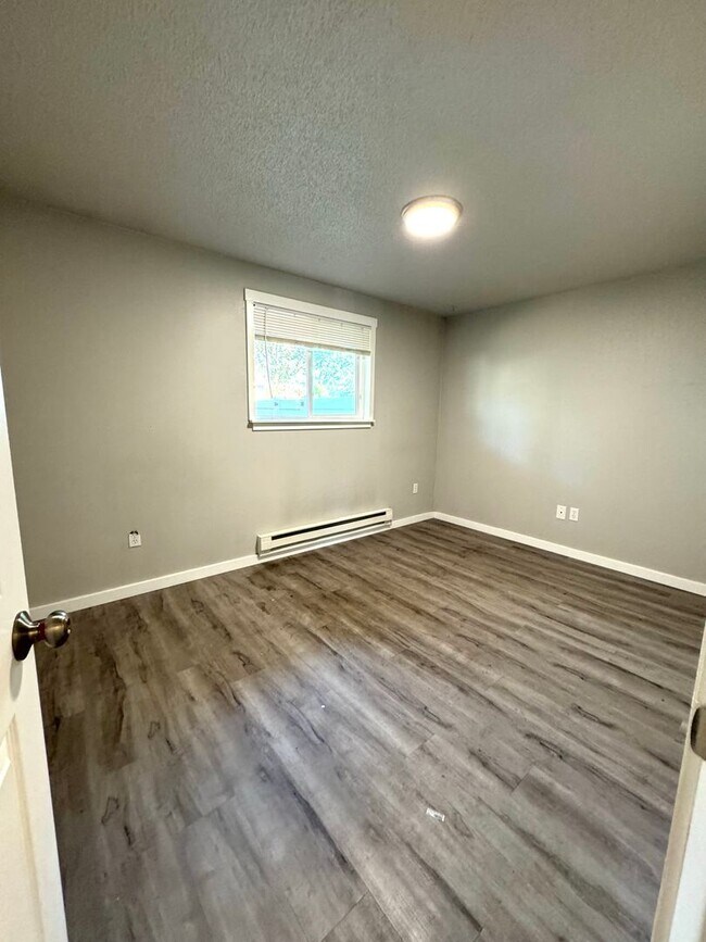 Foto del edificio - Cozy 2 Bedroom Unit in Lakewood