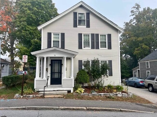 Building Photo - 16 Chapel St