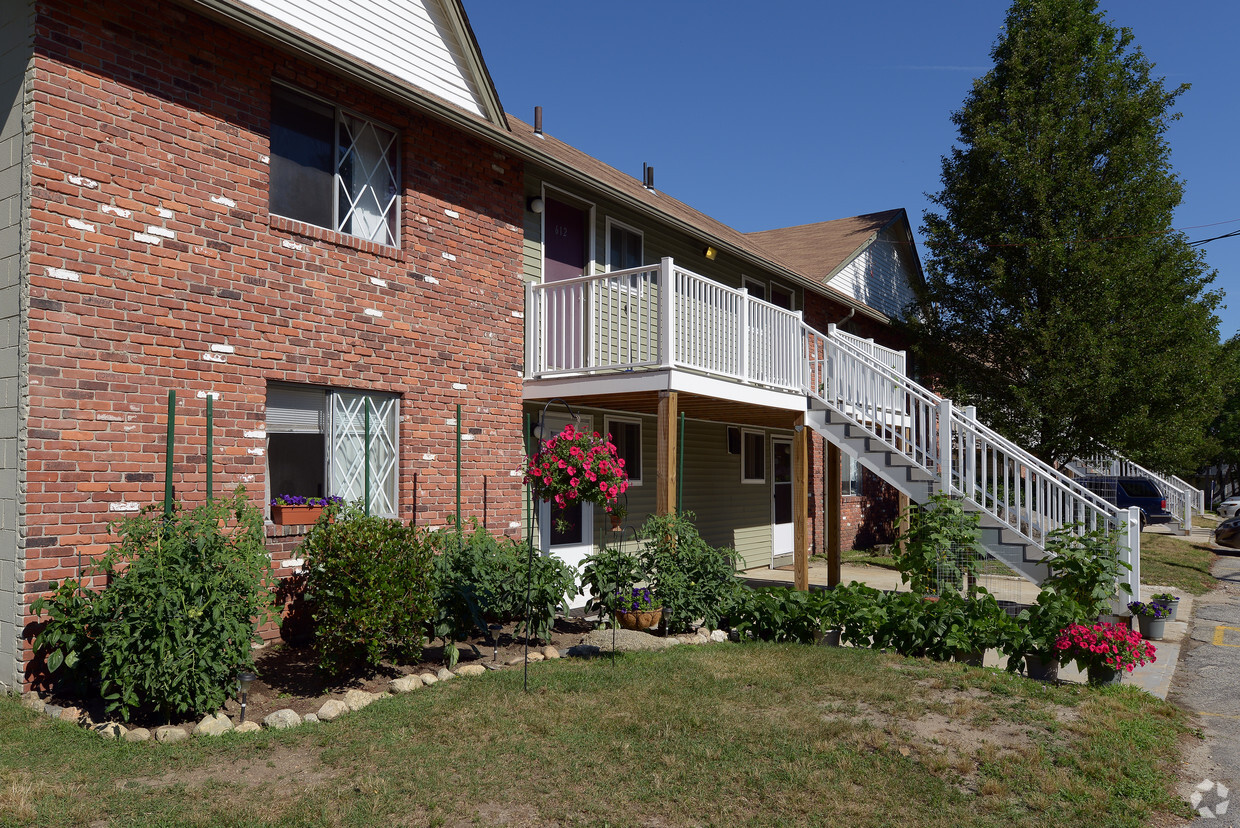 Foto principal - Apartments at Remington Pond