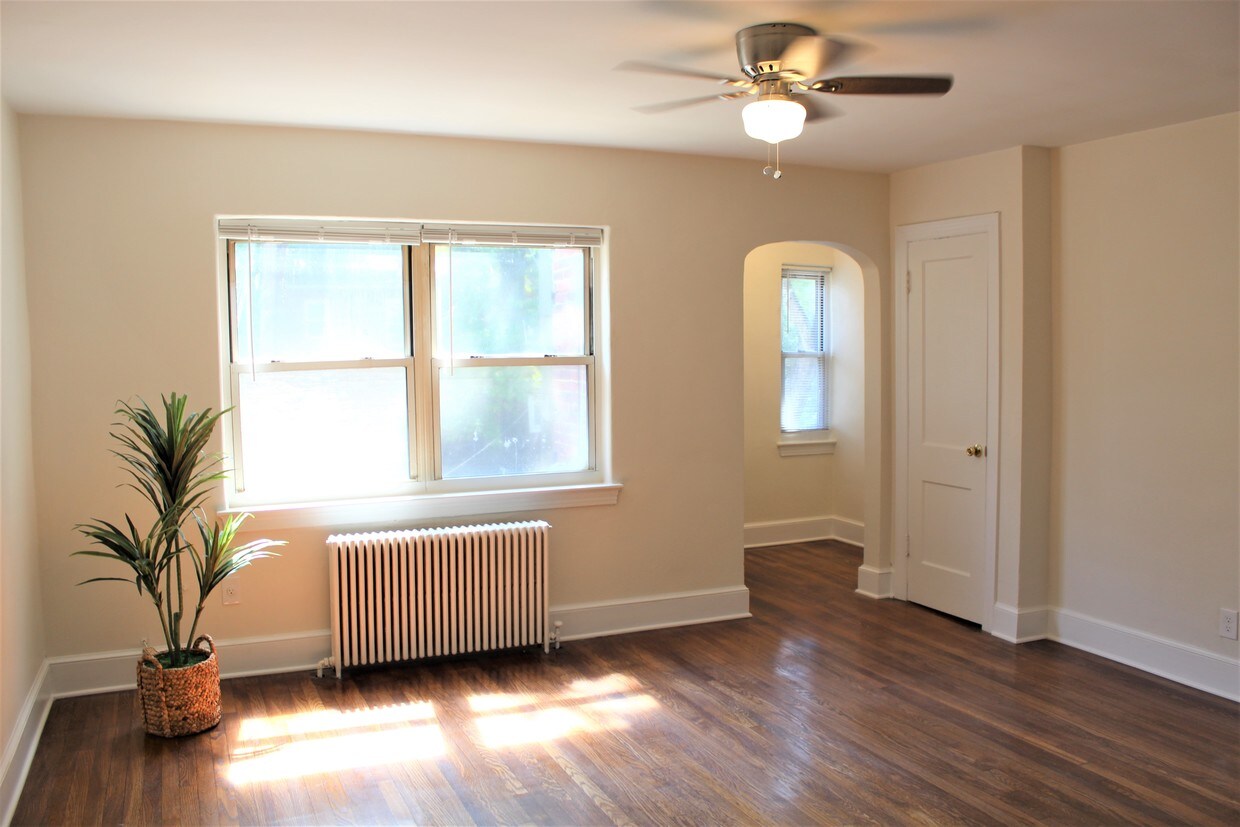 329 Delafield Pl NW, Washington, DC 20011 Apartments in Washington