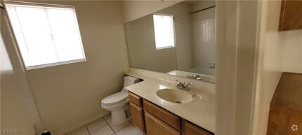Building Photo - 2813 Cacto Ct