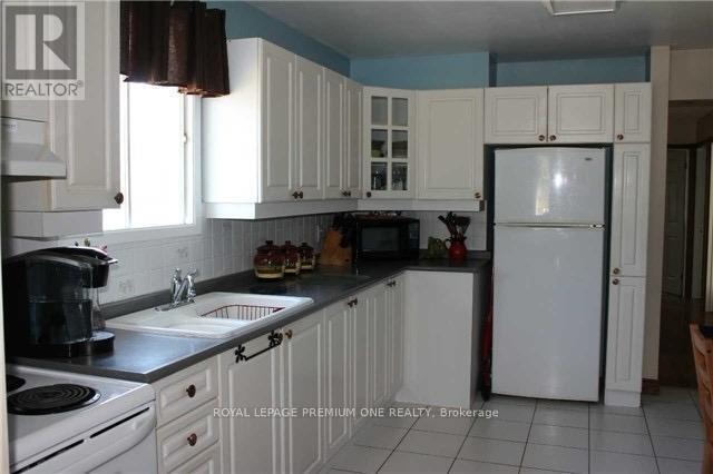 Photo du bâtiment - 395 Simcoe Rd