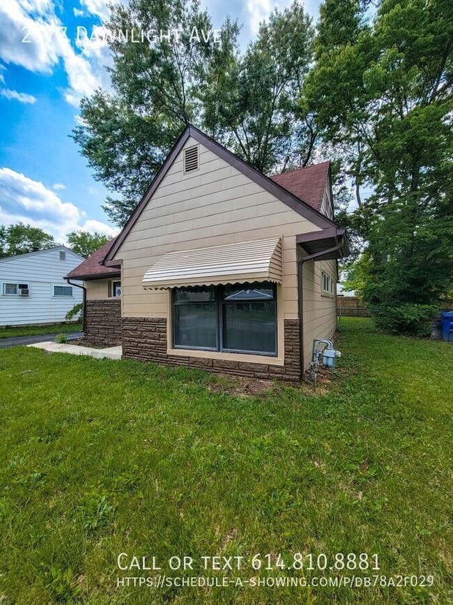 Building Photo - 2177 Dawnlight Ave