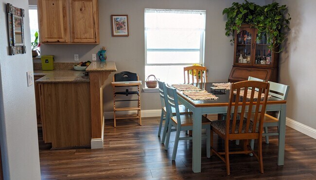 Building Photo - 4055 Weber Creek Dr