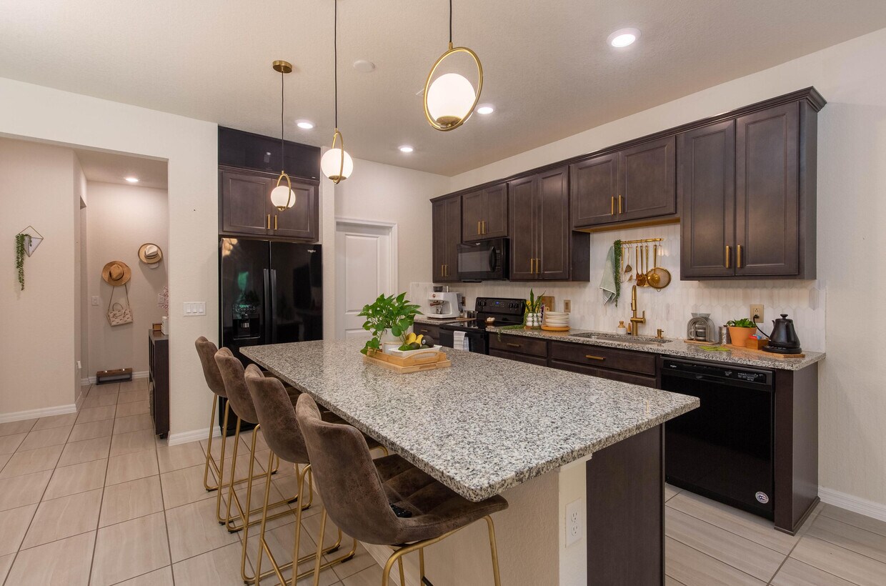 2382 Post St, Palm Springs, FL 33406 Townhouse for Rent in Palm Springs, FL