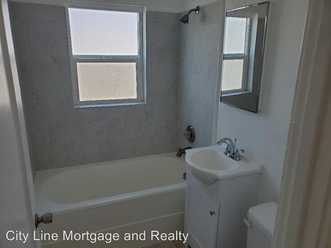 Building Photo - 3145 Webster Ave