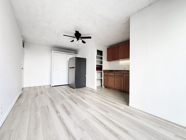 Foto del edificio - 2064-ST