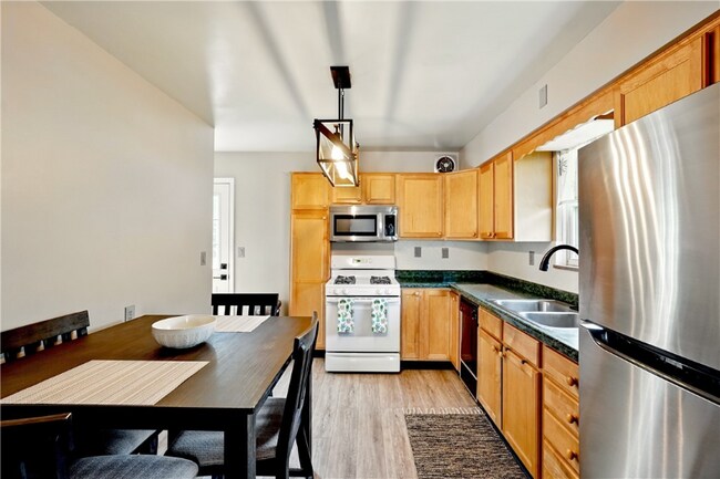 Foto del edificio - 155 W View Ave