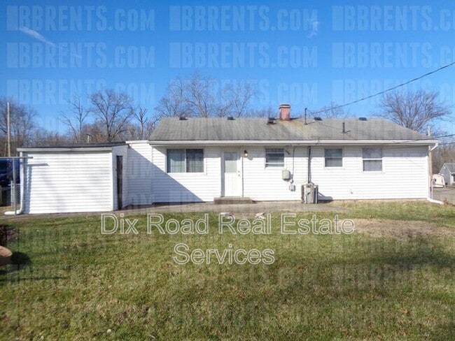 Building Photo - 374 Rockford Dr