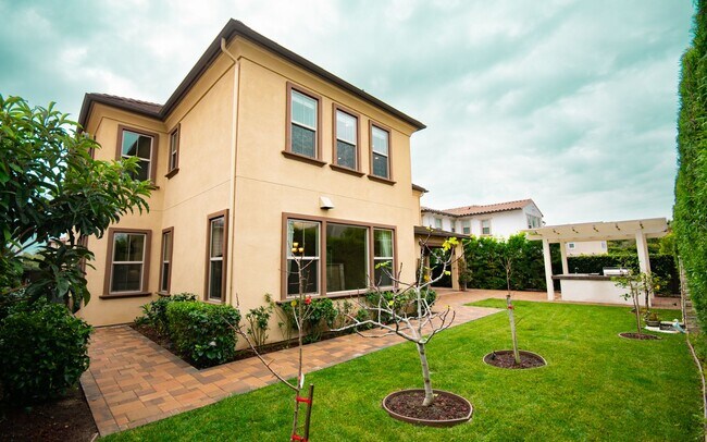 Foto del edificio - Spacious Home in Great Olde Carlsbad Locat...