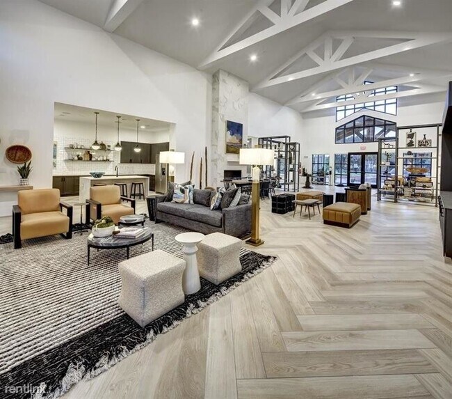 Foto del edificio - 3 br, 3 bath Condo - 14801 Ronald West Rea...