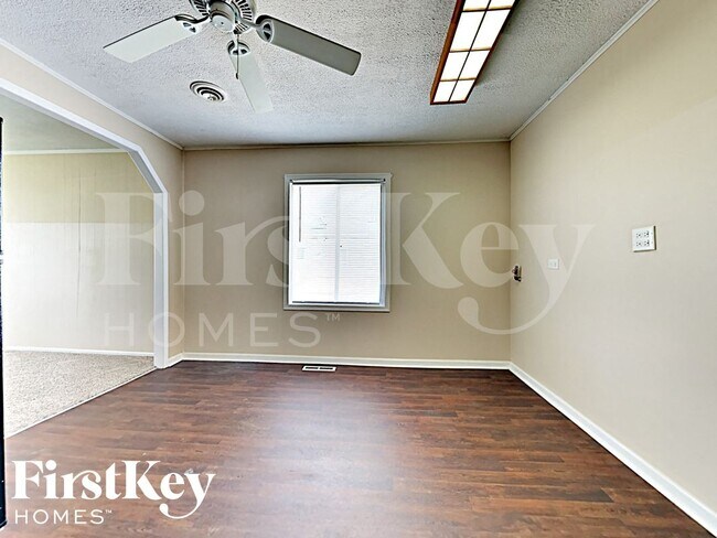 Foto del edificio - 3507 Susan Ln