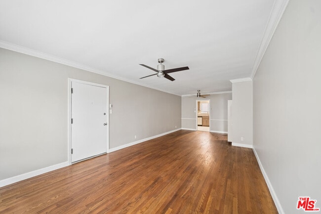 Building Photo - 3646 Carmona Ave