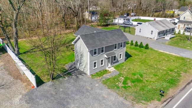 Foto del edificio - 26 Toms River Rd
