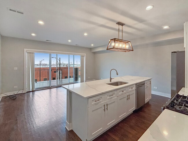 Foto del edificio - 1634 W Cermak Rd