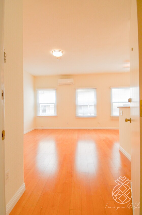 5917 Barton Ave, Los Angeles, CA 90038 Apartments in Los Angeles, CA